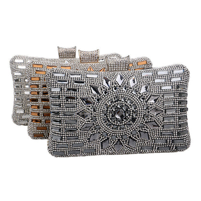 Women's cheongsam luxury diamond dinner bag with sparkling embellishments and a compact evening design