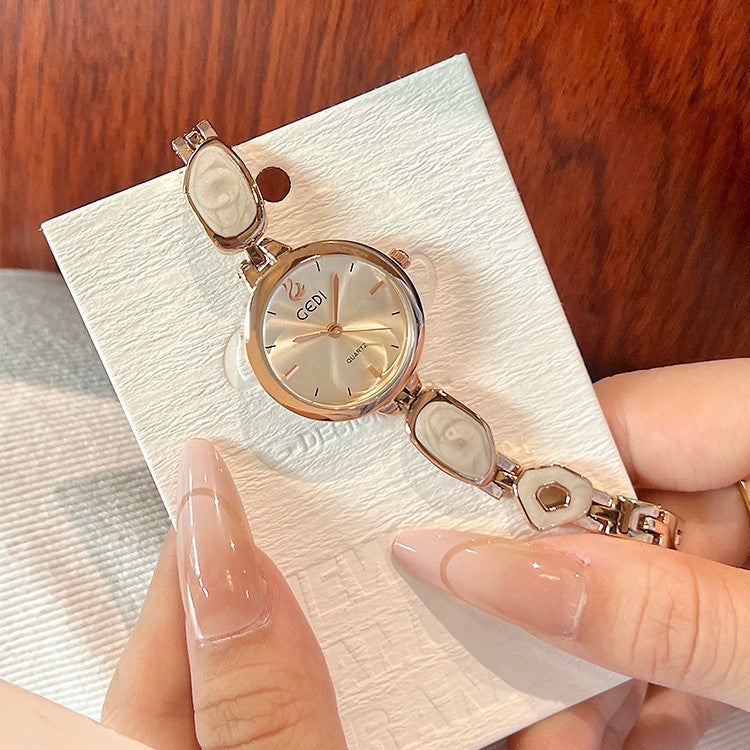 Women's lightweight minimalist quartz watch with small luxury niche design in an elegant case