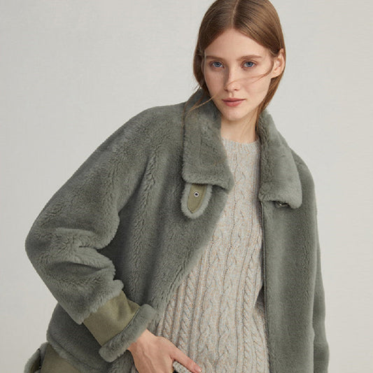 Women's fashionable short silhouette fur coat in a cropped design