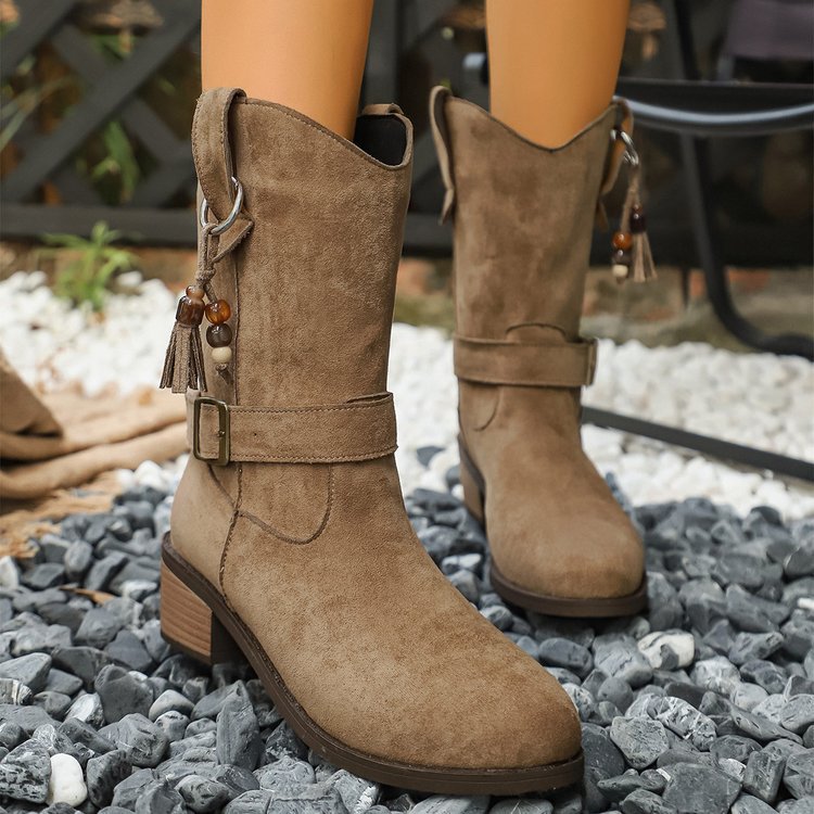 Thin thick-soled Martin boots with elastic suede ankle panels, side view