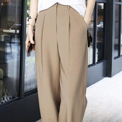 Women's casual cropped harem pants in a relaxed, loose-fitting style