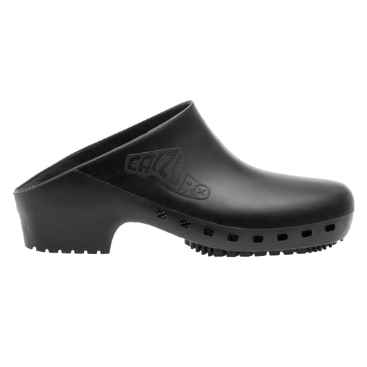 Black Calzuro Classic clogs without holes, showcasing slip-resistant soles and durable design for healthcare professionals.