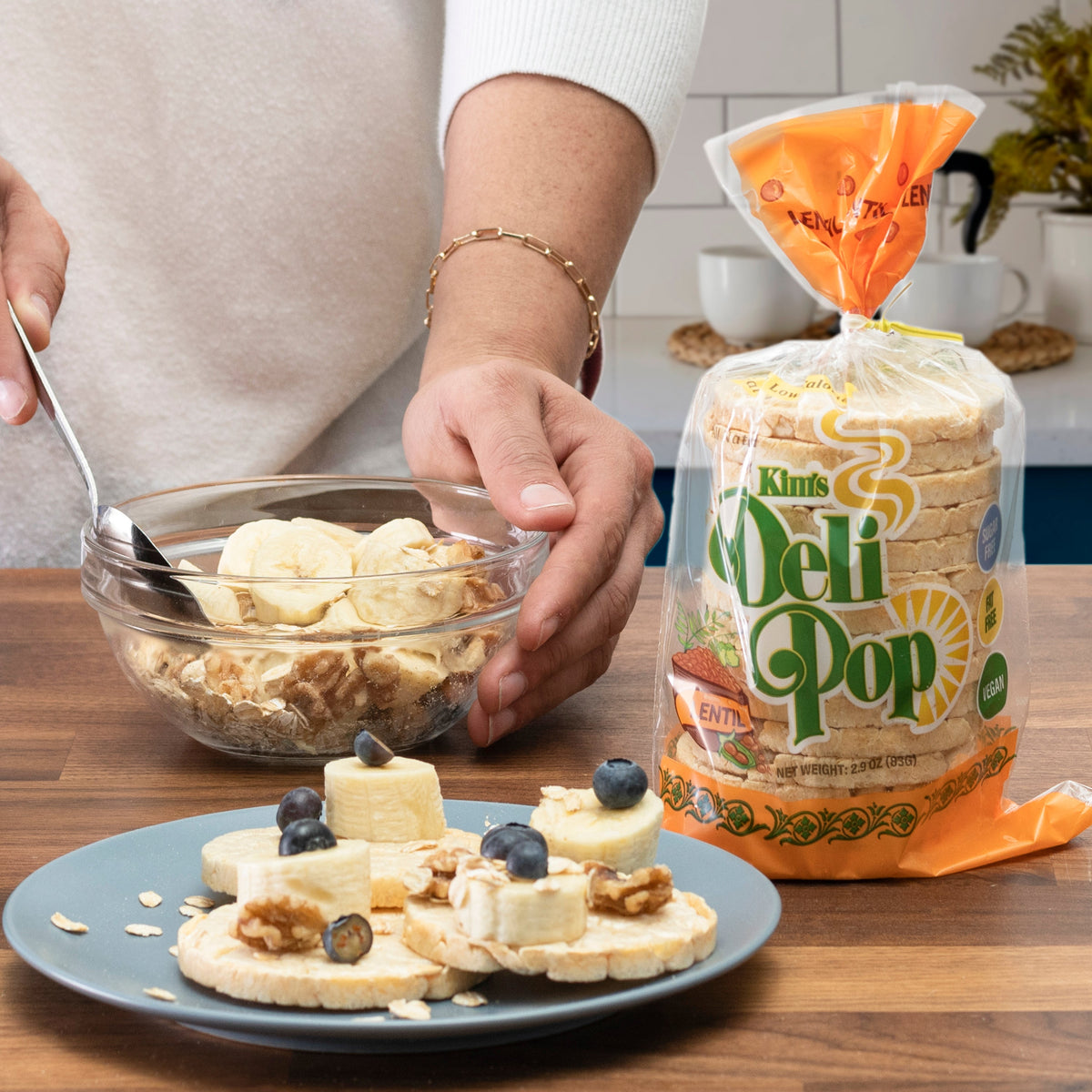 Kim's Magic Pop Kim's Deli Pop Lentil flavor snack in a bright, colorful bag featuring lentil chips and vibrant product branding.
