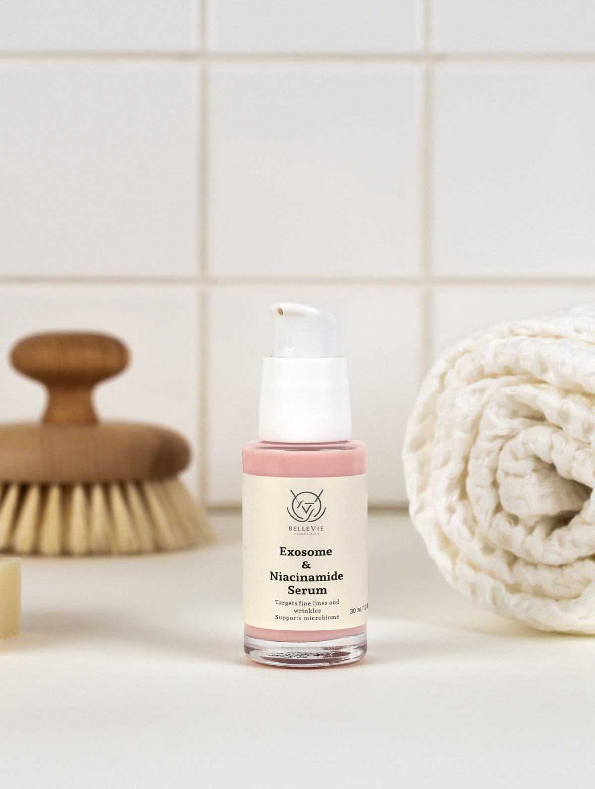 Belleviecosmetic Exosome & Niacinamide Cell Renewal Serum 30ml, featuring a sleek bottle, for skin barrier repair and radiance.