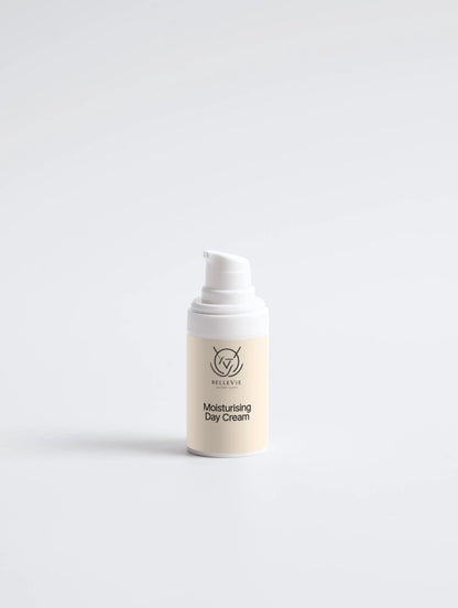 BelleVie Cosmétiques Daily Radiance Collection box with cleansing, moisturizing, and glow-enhancing skincare products in elegant packaging