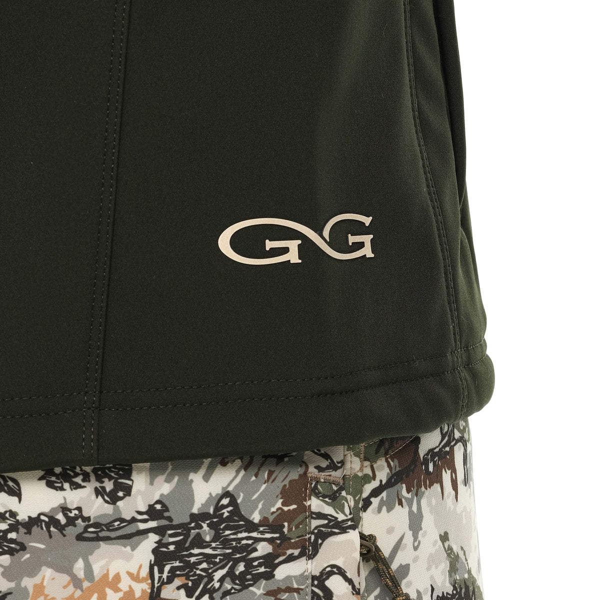 GameGuard Juniper Guía Grande™ vest, outdoor vest with durable fabric, front zipper, and adjustable straps, designed for outdoor activities.