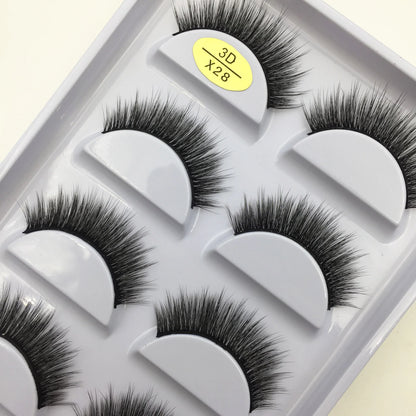 Set of 5 pairs of natural 3D mink false eyelashes by Blushimmer, showcasing full, fluffy eyelash extensions for makeup looks.