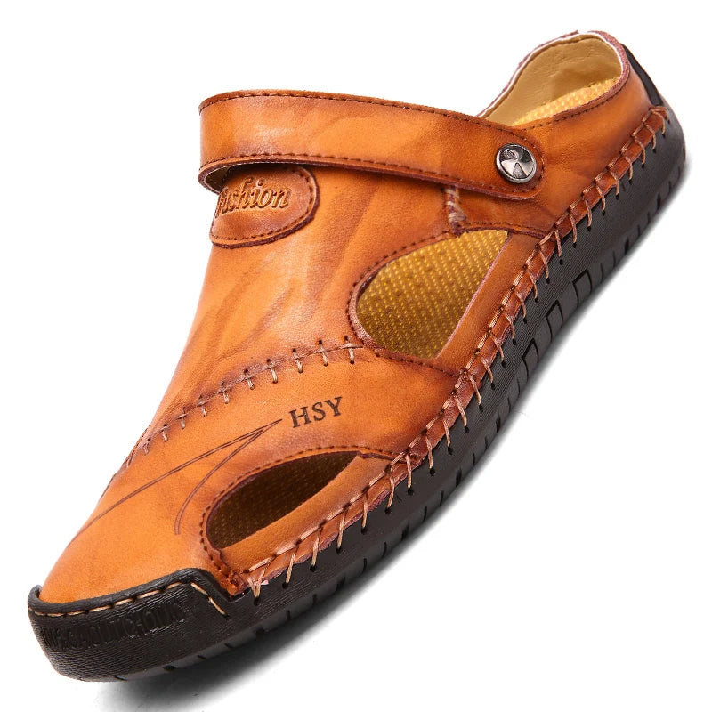 Hot Spring and Summer Large Pu Black Brown Men's Sandals