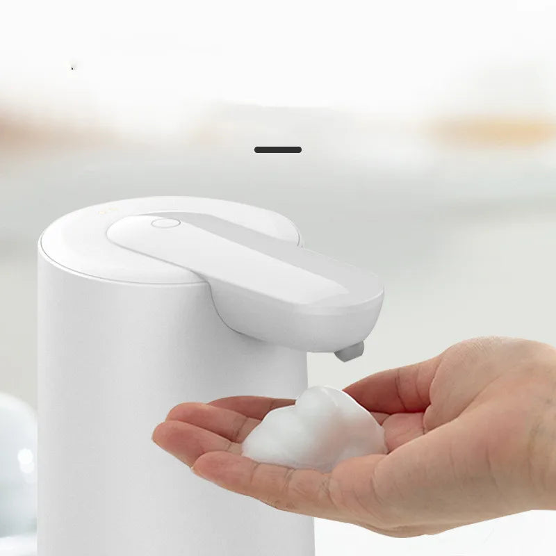Wholesale Touchless Automatic Free Hand Sanitizer Liquid Foam Soap Dispenser Made of Plastic for Kitchen Use