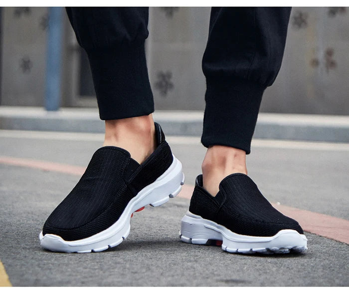 Slip-on Men Loafers Spring New Driving Shoes Men Breathable Men Casual Shoes Non-Slip Shoes Loafers Big Size 45 Chaussure Homme