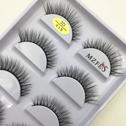 Set of 5 pairs of natural 3D mink false eyelashes by Blushimmer, showcasing full, wispy eyelash extensions for makeup beauty tools.