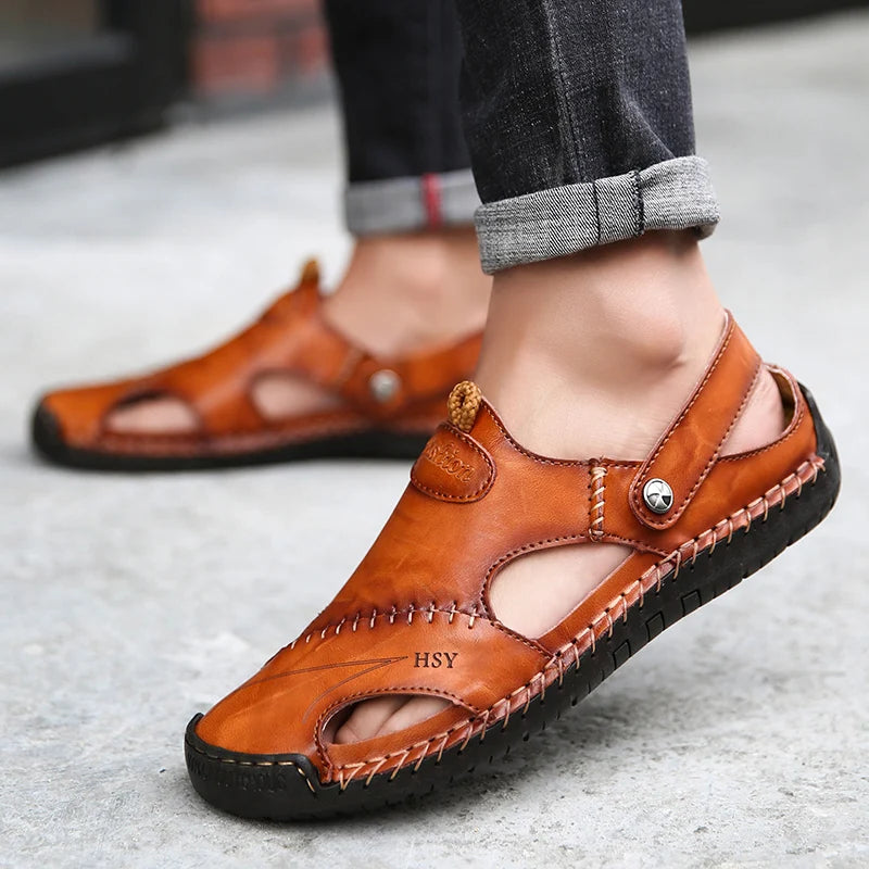 Hot Spring and Summer Large Pu Black Brown Men's Sandals