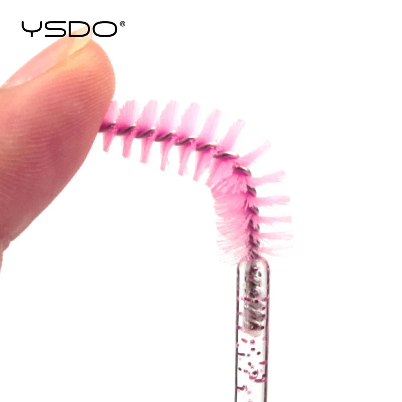 Set of 50 Blushimmer eyelash and eyebrow brushes with mascara wands and spoolers for false eyelash extensions and cosmetic application