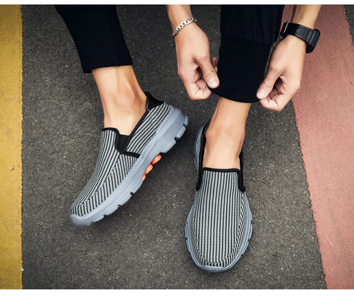 Slip-on Men Loafers Spring New Driving Shoes Men Breathable Men Casual Shoes Non-Slip Shoes Loafers Big Size 45 Chaussure Homme