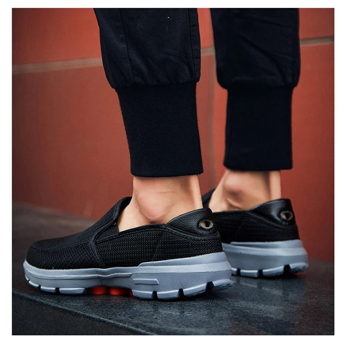 Slip-on Men Loafers Spring New Driving Shoes Men Breathable Men Casual Shoes Non-Slip Shoes Loafers Big Size 45 Chaussure Homme