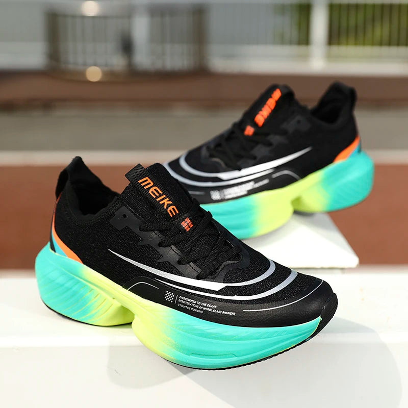 Women Men Breathable Knit Athletic Shoes Lightweight Gradient EVA Cushioning Carbon Plate Training Sneakers for Gym Daily Wear