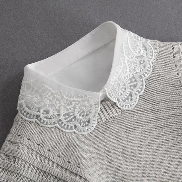 Fashion 2025 Front Tie White Fake Collar for Women Stand Detachable Collar Fake Girls Vintage Lace Ladies False Blouse Collar