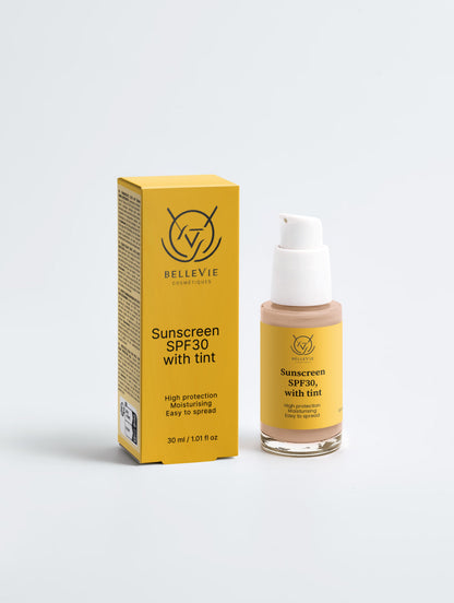 BelleVie Cosmétiques tinted mineral sunscreen SPF 30 with natural glow, showing the tube and application on skin.