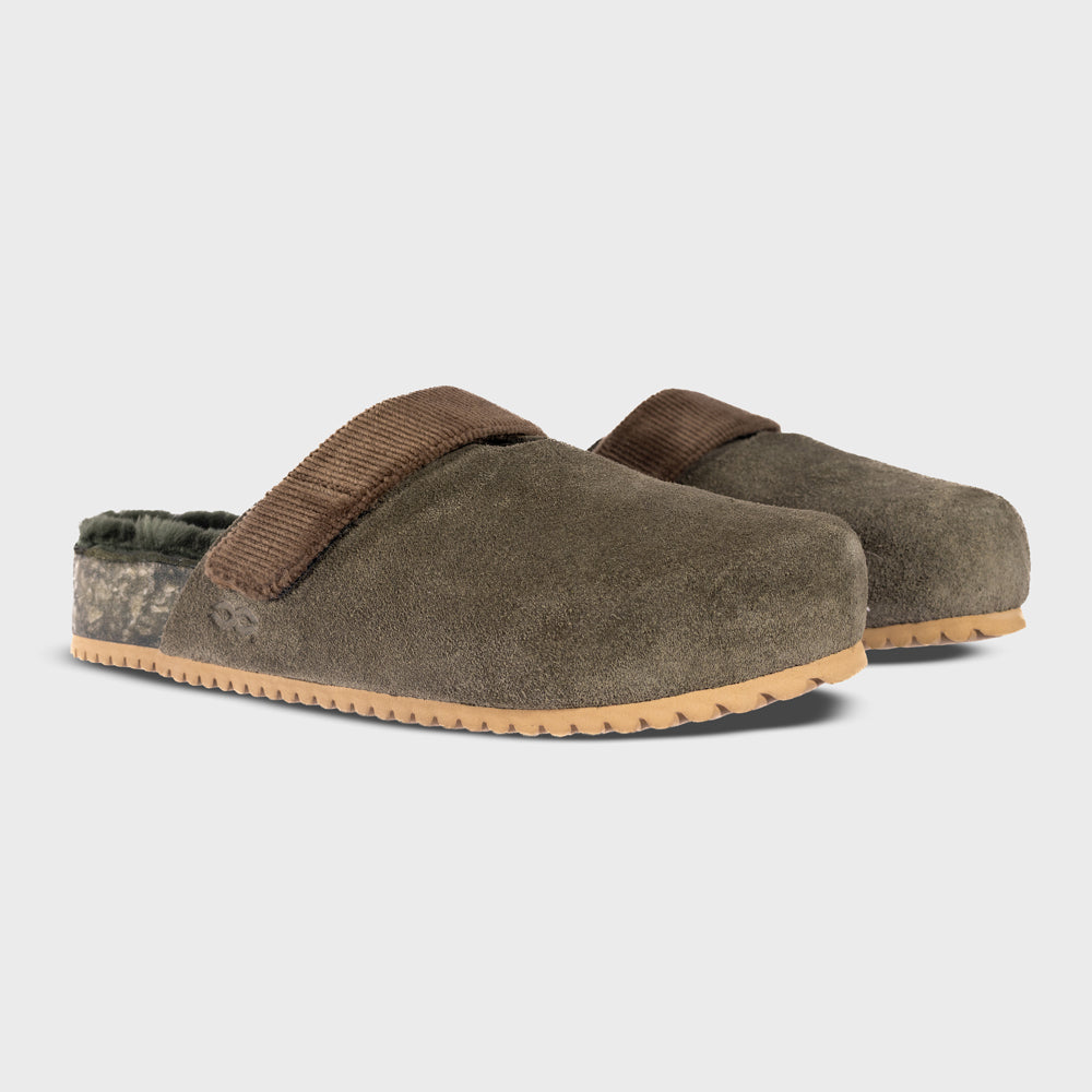 Fleks San Ysidro Slide Puente Clog in forest green, showcasing the comfortable slip-on design and stylish silhouette.