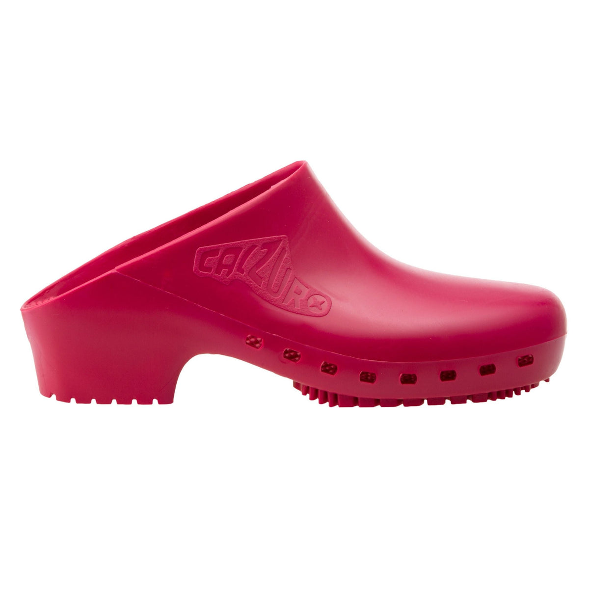 Maroon Calzuro Classic clogs without holes, made of durable, waterproof material for healthcare or industrial use.