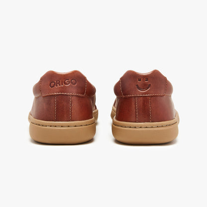 Men's daily casual sneakers by Origo Shoes, Gen 3 natural leather barefoot shoes, stylish and comfortable for everyday wear.