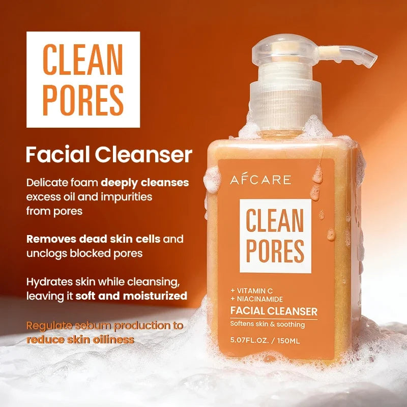 Blushimmer Natural Vitamin C Cleanser for all skin types in 150ml bottle, deep cleans, brightens, and dissolves grease with hyaluronic acid.