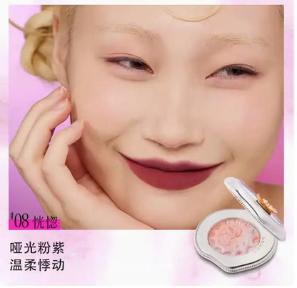 Girlcult Blushimmer emotional blush highlighter with matte and shimmer finish, pressed powder for cute Korean makeup look.