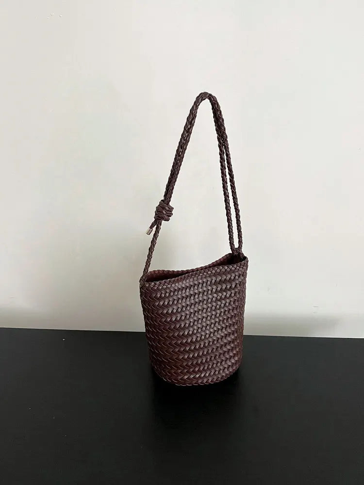 Herringbone hand-woven bucket bag for women, large capacity, high-end versatile handbag, shoulder bag, underarm crossbody bag.