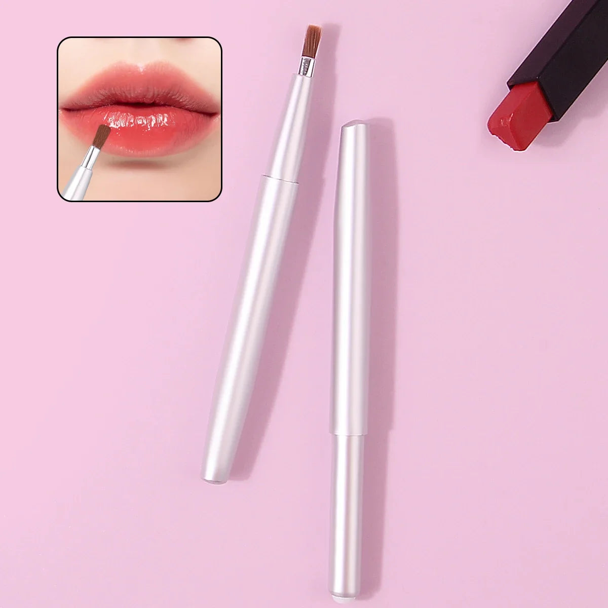 Blushimmer 2-piece telescopic lip brushes with round heads for precise lipstick application and professional makeup styling.