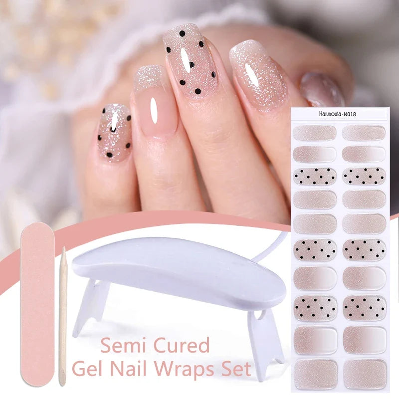 Blushimmer Harunouta 4-piece set of gradient jelly semi-cured gel nail strips with nude pink waterproof stickers and nail lamp.