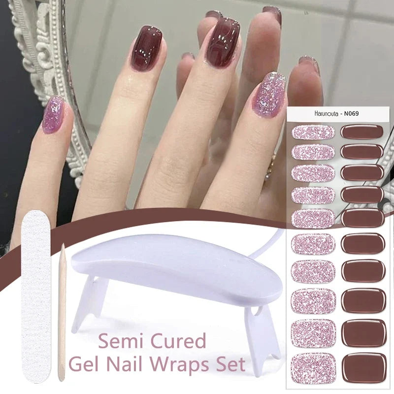 Blushimmer Harunouta 4-piece set of gradient nude pink gel nail strips with waterproof, semi-cured finish and matching nail lamp