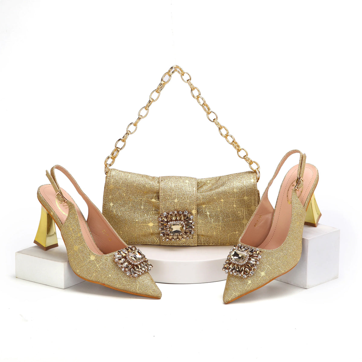 Luxurious EdleessFashion shoes and matching bags in elegant design, perfect for stylish outfits, shown in a coordinated set image.