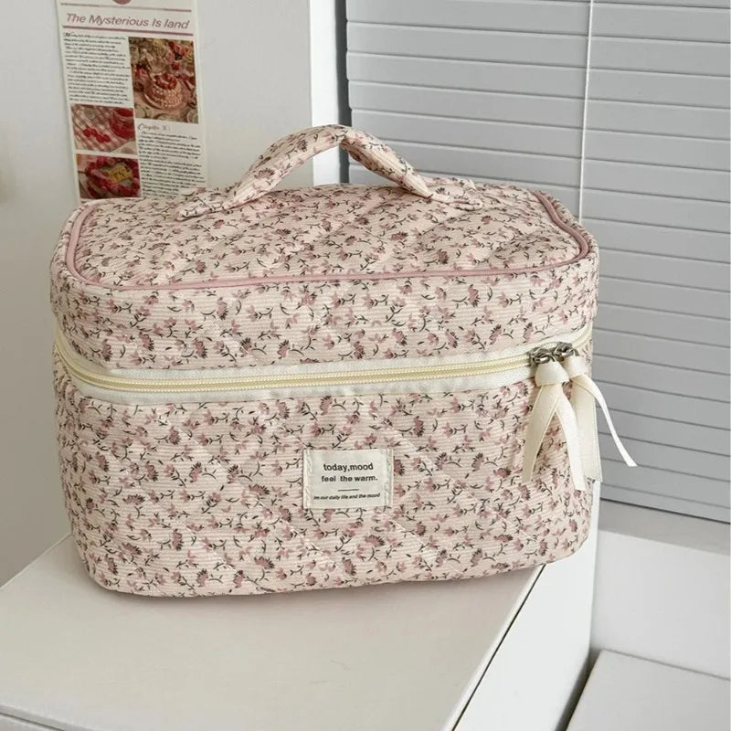 Blushimmer retro floral print women's cosmetic bag set with quilted large capacity travel organizer and storage bags