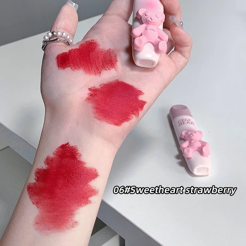 Blushimmer bear-shaped lip glaze and matte lipstick with whitening lip cream, featuring a cute bear design and vibrant lip color.