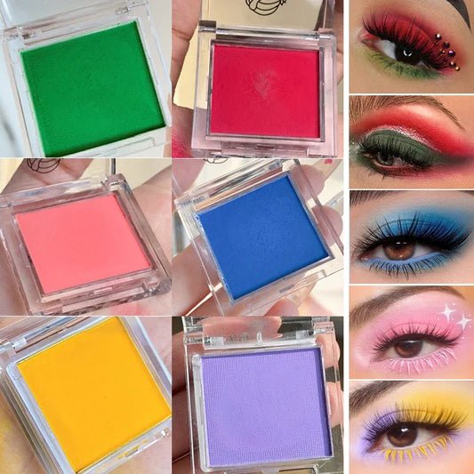 Matte green Christmas eyeshadow tray by Blushimmer, long-lasting and versatile for eyes and cheeks on all skin tones.