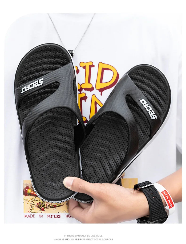 Men Slip On Sandals Non Slip Sole Soft Insole Pool Beach Slippers Fashion Casual Outdoor Slides Wholesale