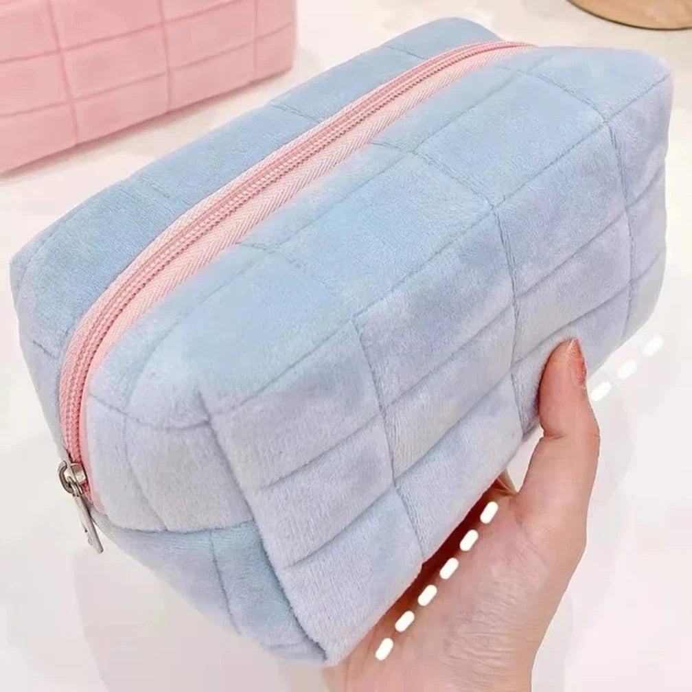 Large Blushimmer solid fur cosmetic storage bag with zipper, ideal for makeup, toiletries, and stationery organization.