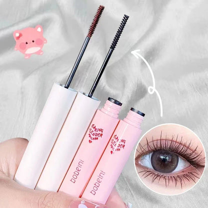 Blushimmer ultra-fine brush mascara with silk fibers, waterproof, fast-drying brown-black formula, lengthens and curls eyelashes.