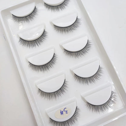 Set of 5 pairs of natural 3D mink false eyelashes by Blushimmer, perfect for makeup and beauty enhancement.