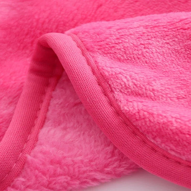 Reusable microfiber makeup remover pads from Blushimmer, soft cotton facial cleaning wipes for gentle skincare and face cleansing.
