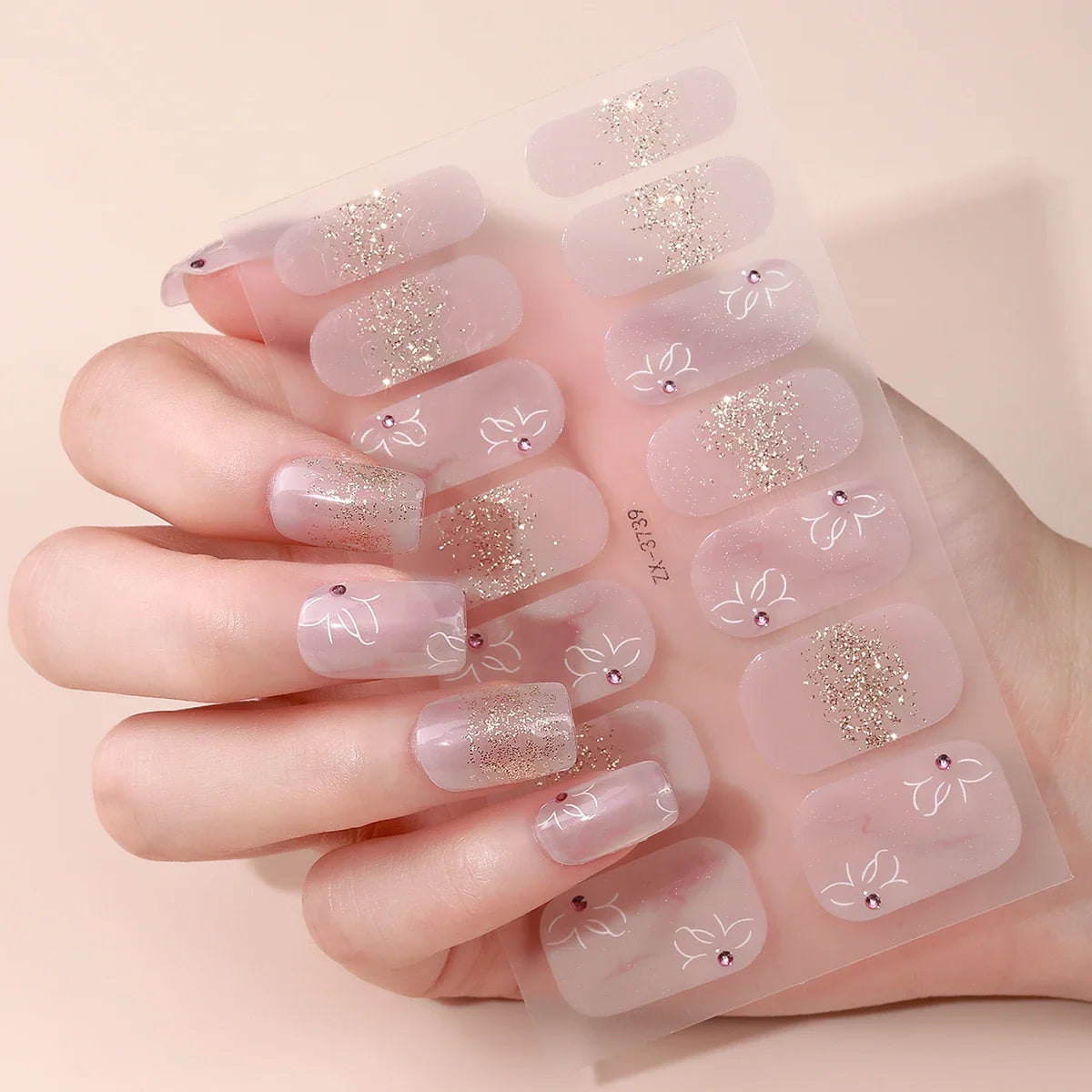 Blushimmer 14Tips DIY floral nail stickers with spring and summer flower designs, self-adhesive full cover nail decoration decals.