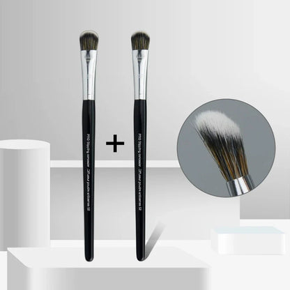Blushimmer LOYBJ professional foundation brush with broom head for liquid, shadow, and concealer makeup application.