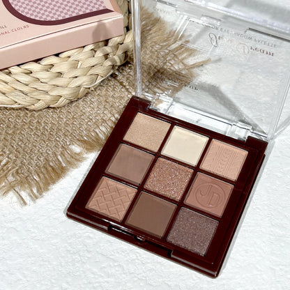 Blushimmer Chocolate Warm Brown Earth eyeshadow palette with 9 matte, orange, brown, pearl, and glitter shades for eye makeup.