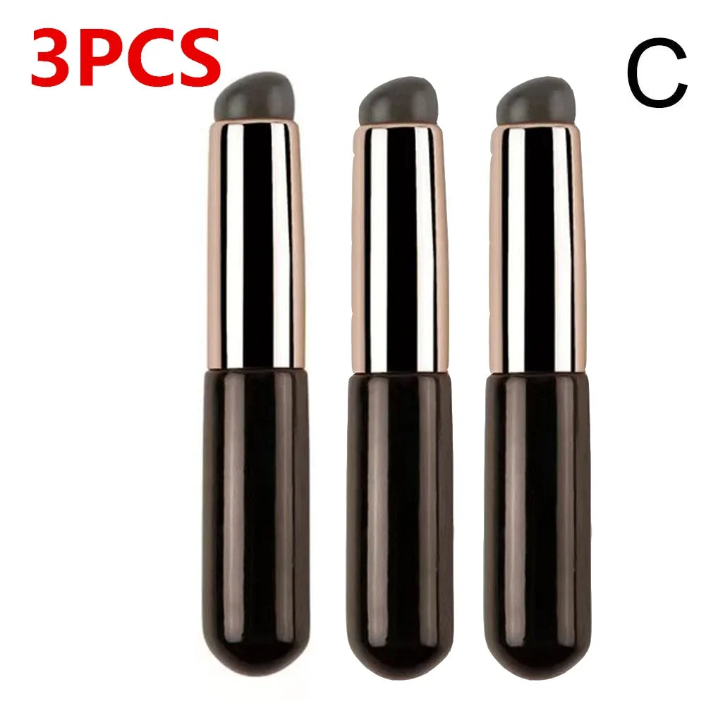 Blushimmer silicone lip brush with cover cap, soft round head concealer brush for precise lipstick application, fingertip design