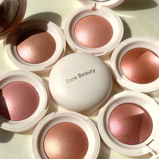 Blushimmer Water Light Powder Highlighter and Blush with shimmering waterproof formula for radiant, long-lasting face illumination.