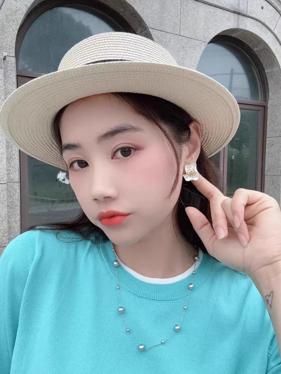 925 Silver Needle Korean Fashion Irregular Red White Flower Earrings For Women Jewelry 2026 Trending New Vintage Stud Earrings