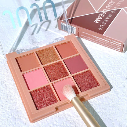 Blushimmer warm winter brown eyeshadow palette with nine earth tone orange and brown shades, perfect for autumn and winter looks.