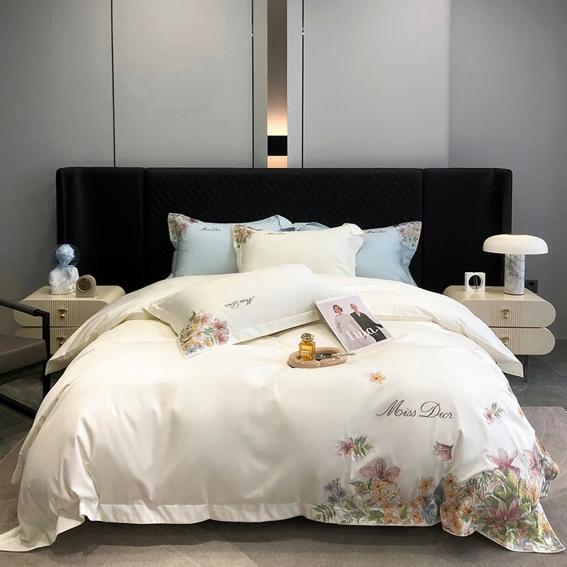 Bedding Set Luxury Flowers Embroidery Quilt/Duvet Cover White Egyptian Cotton Bedspread Fitted Sheet Mattress Cover Pillowcases