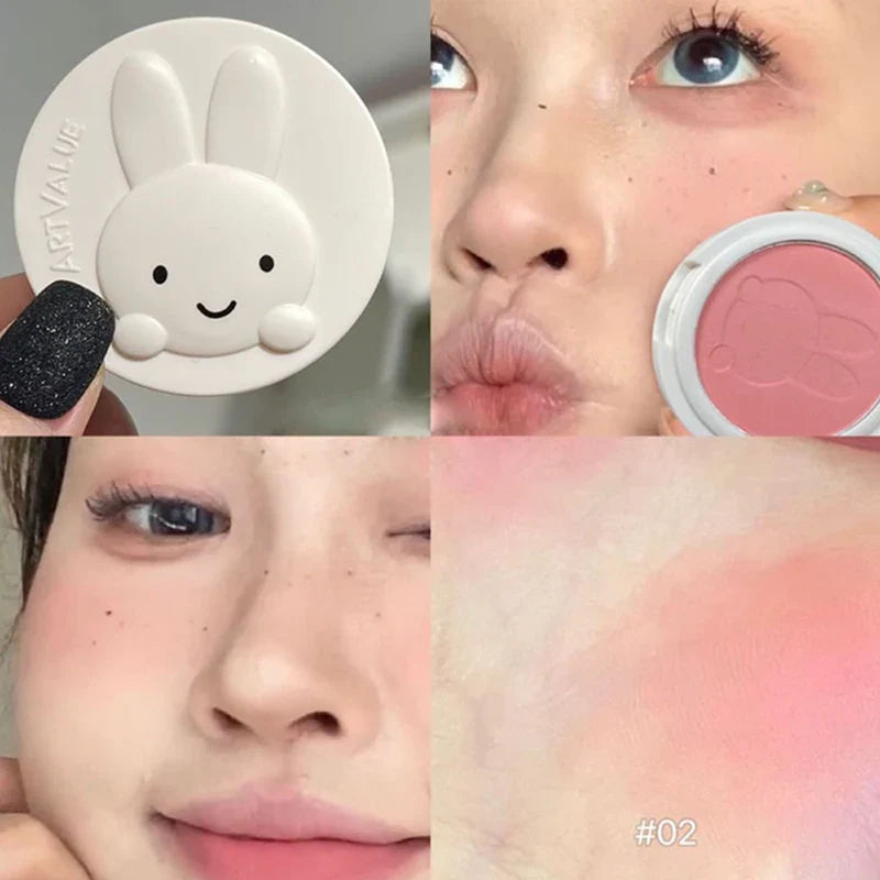 Little rabbit monochromatic blush, pseudo-plain makeup, low saturation ash powder, makeup, makeup and tender rouge