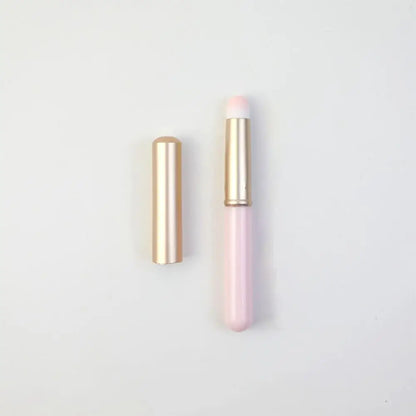Blushimmer portable gold and silver lip gloss brush pen with metal handle and protective cap for precise makeup application